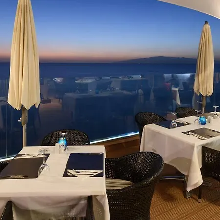 Pearly Grey Ocean Club 4* Callao Salvaje