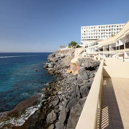 Pearly Grey Ocean Club 4* Callao Salvaje